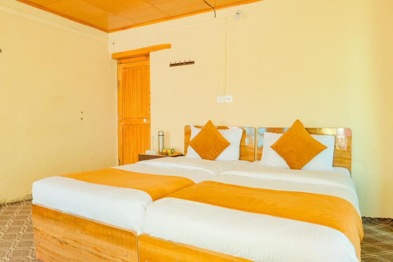 Astrostays At Pangong Spangmik Екстериор снимка